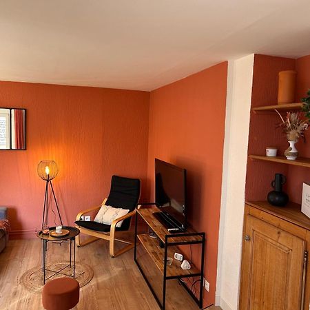 Un Cocon Au Coeur De La Champagne Avec Parking Apartment Epernay Ngoại thất bức ảnh