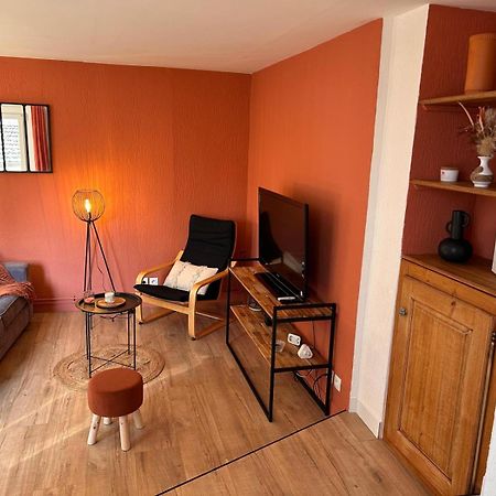 Un Cocon Au Coeur De La Champagne Avec Parking Apartment Epernay Ngoại thất bức ảnh