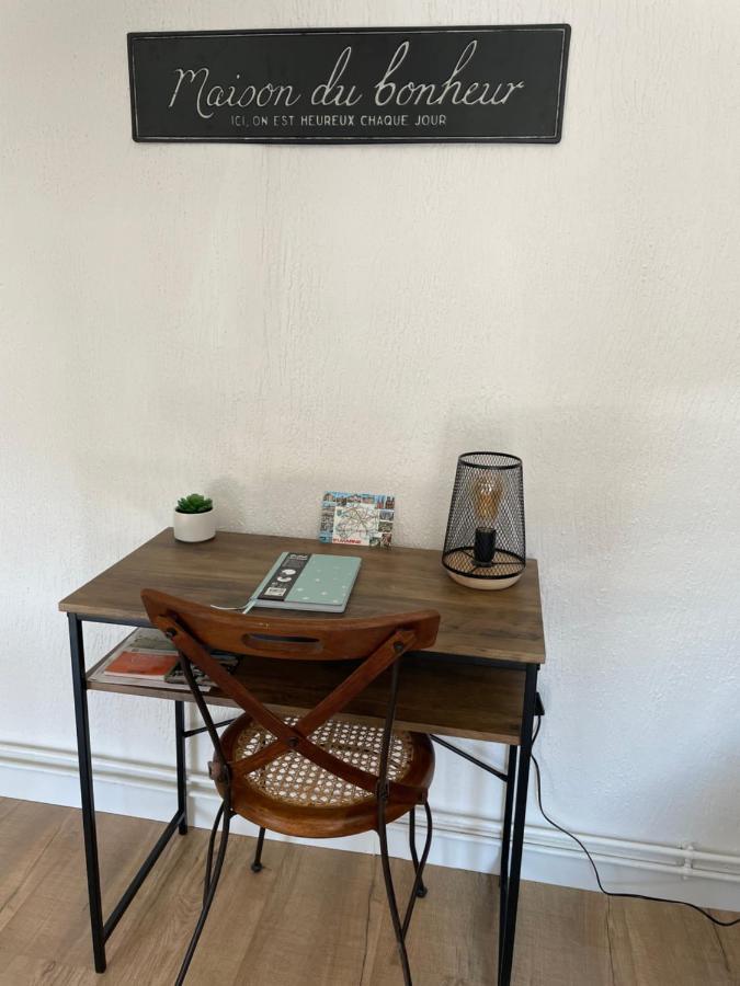 Un Cocon Au Coeur De La Champagne Avec Parking Apartment Epernay Ngoại thất bức ảnh